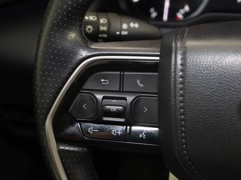 Used 2024 Toyota Tundra SR5 w/ SR5 Convenience Package image 33