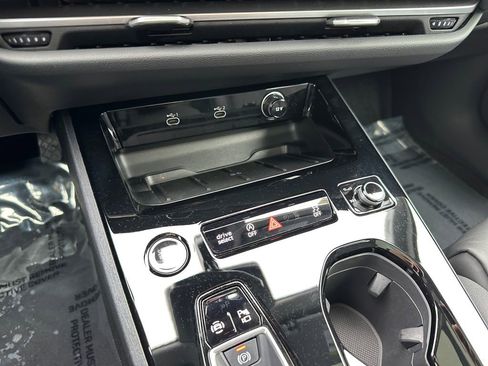 Used 2025 Audi A5 2.0T Premium w/ Premium Plus AWD/4WD image 20