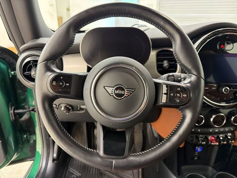 Used 2024 MINI Cooper S FWD image 16