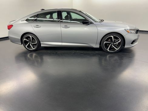 Certified 2022 Honda Accord Sport image 8