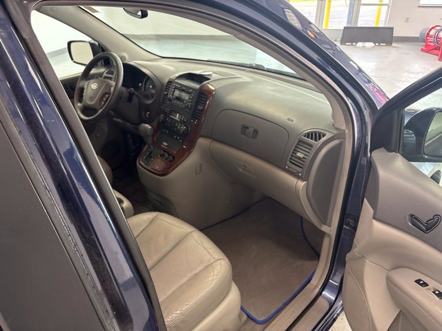 Used 2007 Kia Sedona EX w/ Luxury Pkg FWD image 21