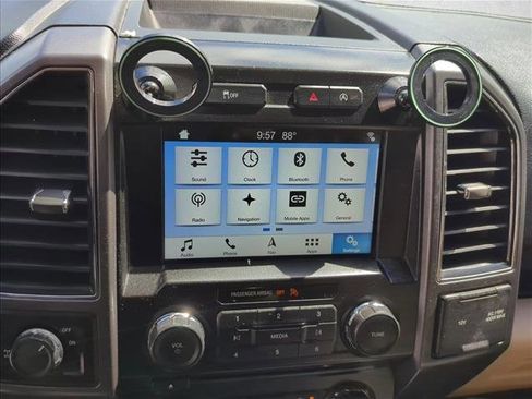 Used 2017 Ford F150 XLT w/ Equipment Group 302A Luxury RWD image 22