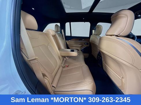 Used 2024 Jeep Grand Cherokee Summit image 28