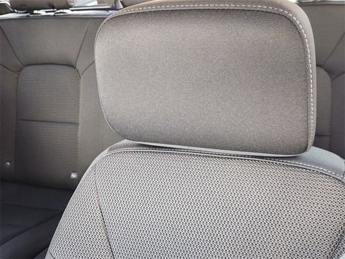 New 2025 GMC Canyon Elevation w/ Convenience Package image 16