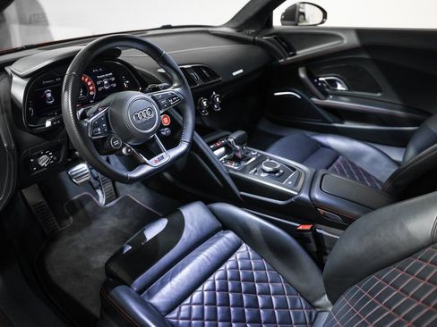 Used 2017 Audi R8 V10 plus AWD/4WD image 27