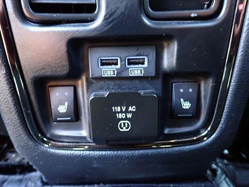 Used 2020 Jeep Grand Cherokee High Altitude AWD/4WD image 11
