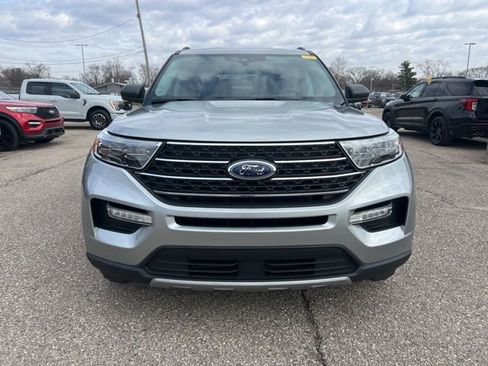 Certified 2023 Ford Explorer XLT w/ Equipment Group 202A image 2