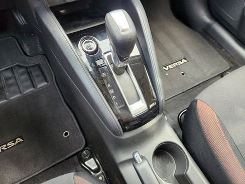 Used 2024 Nissan Versa SR image 22