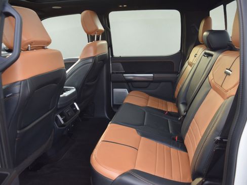 Certified 2023 Ford F150 Platinum w/ Equipment Group 701A High image 7