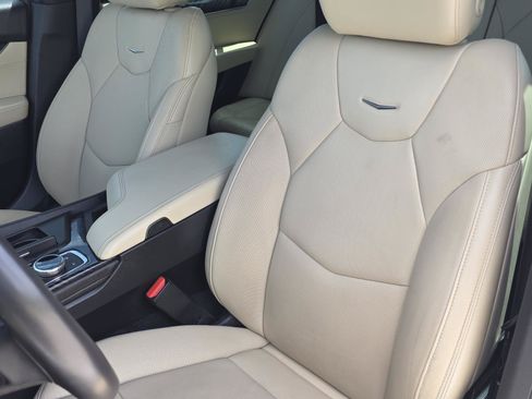Used 2024 Cadillac CT5 Premium Luxury RWD image 17