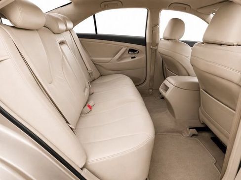 Used 2008 Toyota Camry FWD image 17
