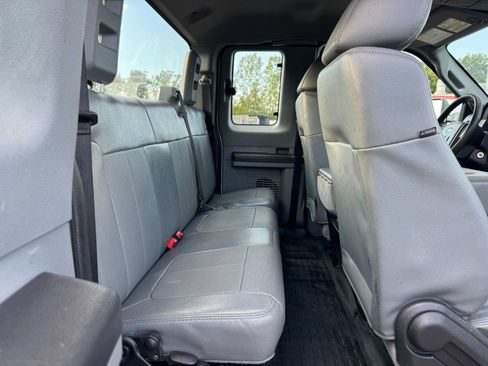Used 2013 Ford F250 XL w/ PWR Equipment Group image 17