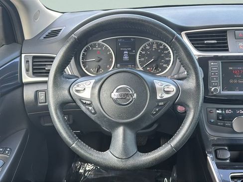 Used 2019 Nissan Sentra SR FWD image 20