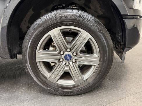 Used 2020 Ford F150 Lariat w/ Equipment Group 502A Luxury AWD/4WD image 8