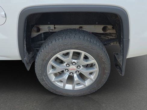 Used 2018 GMC Sierra 1500 SLT w/ SLT Premium Package AWD/4WD image 5
