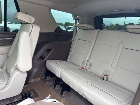 Used 2022 GMC Yukon Denali image 16