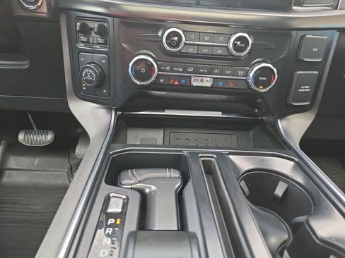 Used 2023 Ford F150 Platinum image 24