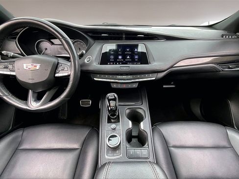 Certified 2023 Cadillac XT4 Sport w/ Cold Weather Package image 15