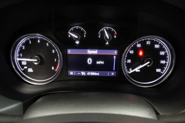 Used 2023 Buick Enclave Essence w/ Experience Buick Package FWD image 26