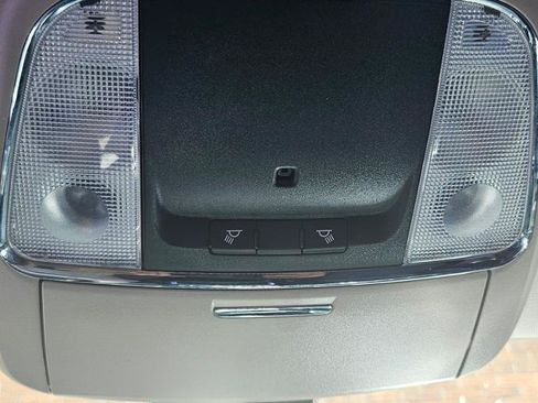 Used 2019 Chrysler 300 Touring w/ Sport Appearance Package RWD image 44