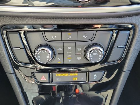 Used 2017 Buick Encore Preferred image 33