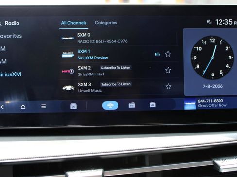 Used 2025 Hyundai Santa Fe SEL FWD image 28