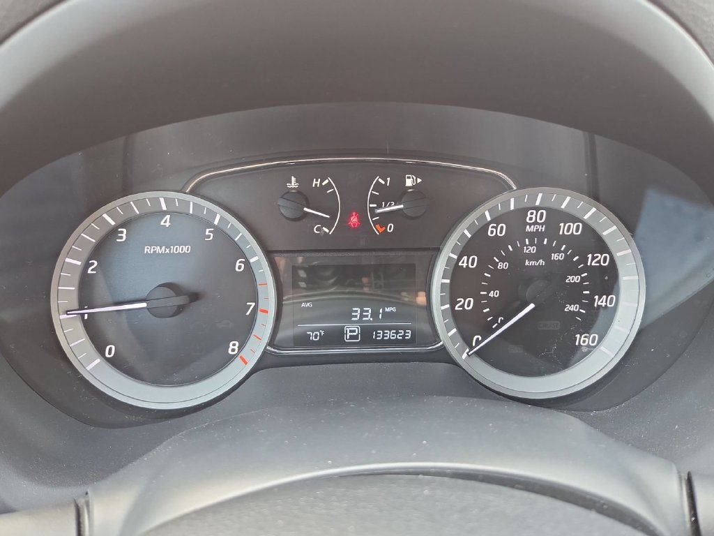 Used 2014 Nissan Sentra SV FWD image 20