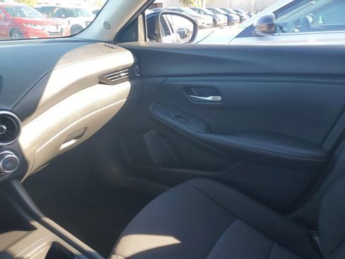 Certified 2025 Nissan Sentra SV w/ Trunk Package image 20