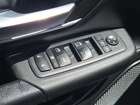 Used 2020 RAM 1500 Big Horn AWD/4WD image 23