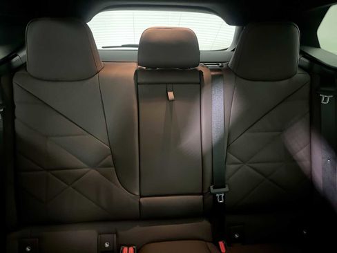 Used 2024 BMW iX xDrive50 w/ Premium Package AWD/4WD image 13
