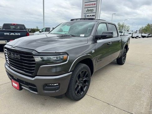 New 2026 RAM 1500 Laramie AWD/4WD image 3