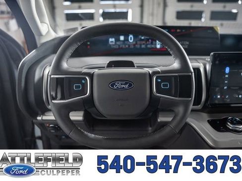 New 2026 Ford Expedition Active image 35