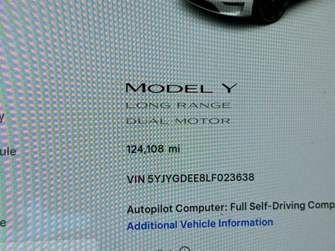 Used 2020 Tesla Model Y Long Range image 8