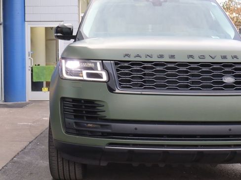 Used 2019 Land Rover Range Rover HSE image 32