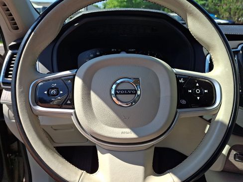 Used 2022 Volvo XC90 T6 Inscription w/ Climate Package AWD/4WD image 22