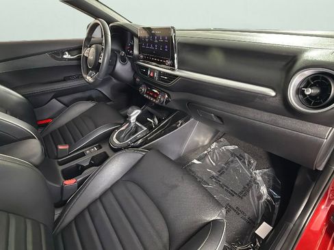 Used 2024 Kia Forte GT-Line w/ GT-Line Premium Package image 36