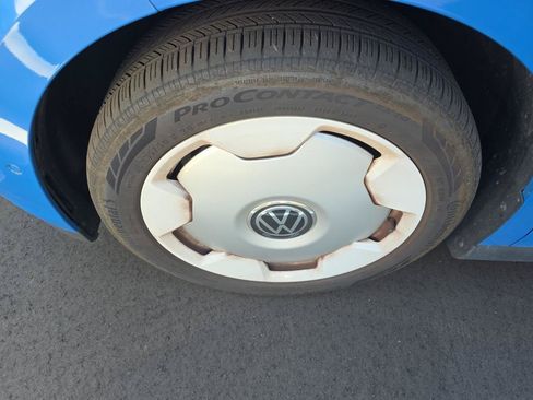 Used 2025 Volkswagen ID. Buzz Pro S Plus RWD image 6