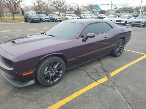 Used 2022 Dodge Challenger GT w/ Plus Package image 3