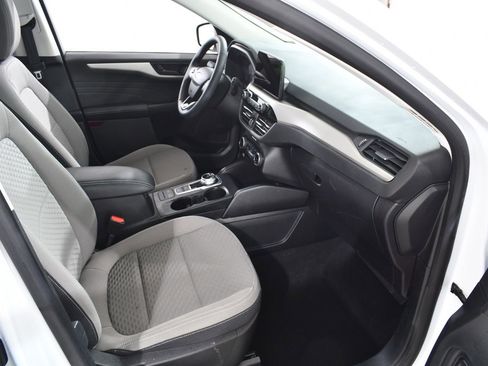 Used 2022 Ford Escape SE w/ Convenience Package image 10