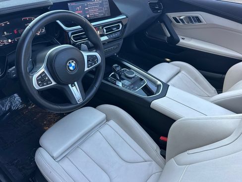 Used 2023 BMW Z4 sDrive30i w/ Premium Package RWD image 13