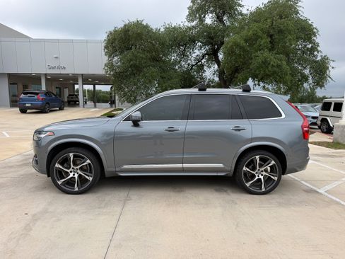 Used 2016 Volvo XC90 T6 Inscription w/ Protection Package Plus AWD/4WD image 3