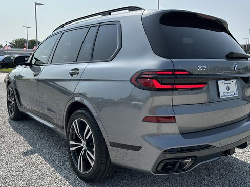 Certified 2026 BMW X7 M60i image 8