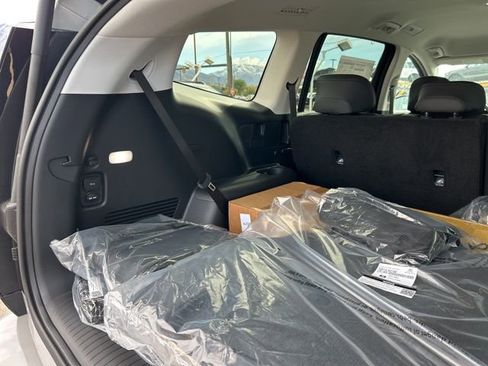 New 2026 Hyundai Ioniq 9 SEL image 32