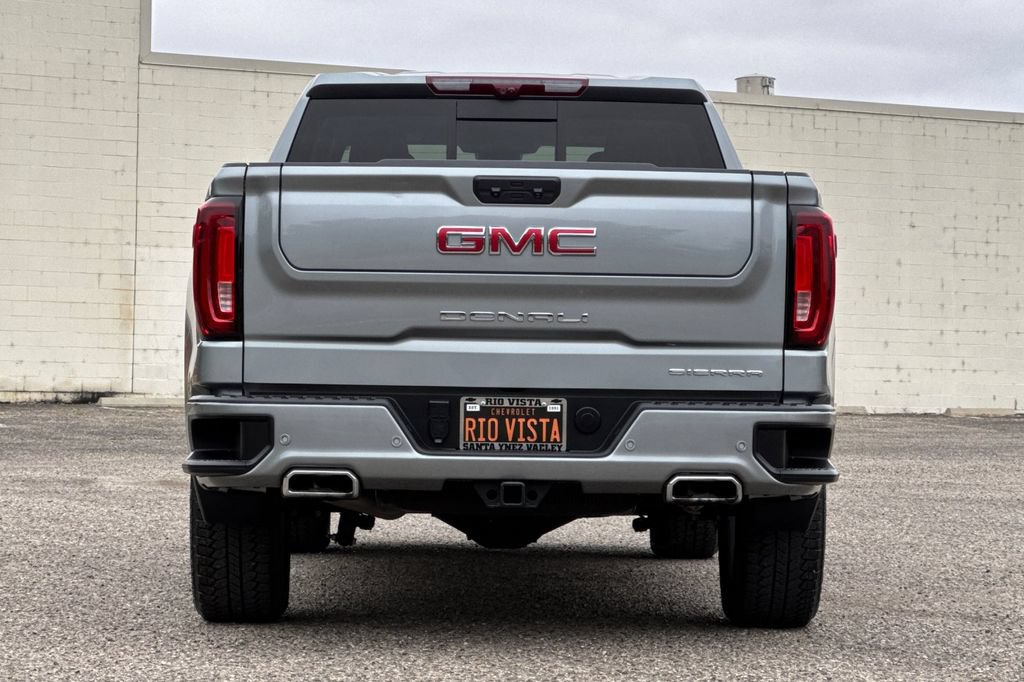 Used 2024 GMC Sierra 1500 Denali w/ Technology Package AWD/4WD image 5