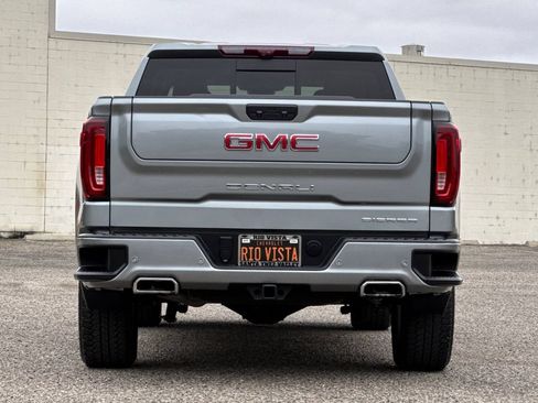 Used 2024 GMC Sierra 1500 Denali w/ Technology Package AWD/4WD image 5