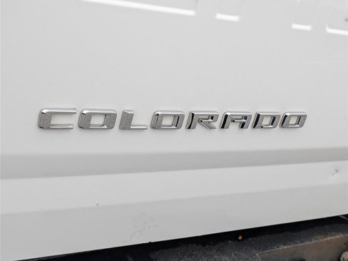 Used 2021 Chevrolet Colorado ZR2 w/ ZR2 Dusk Special Edition AWD/4WD image 9