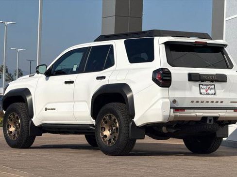 Certified 2025 Toyota 4Runner 4WD image 7