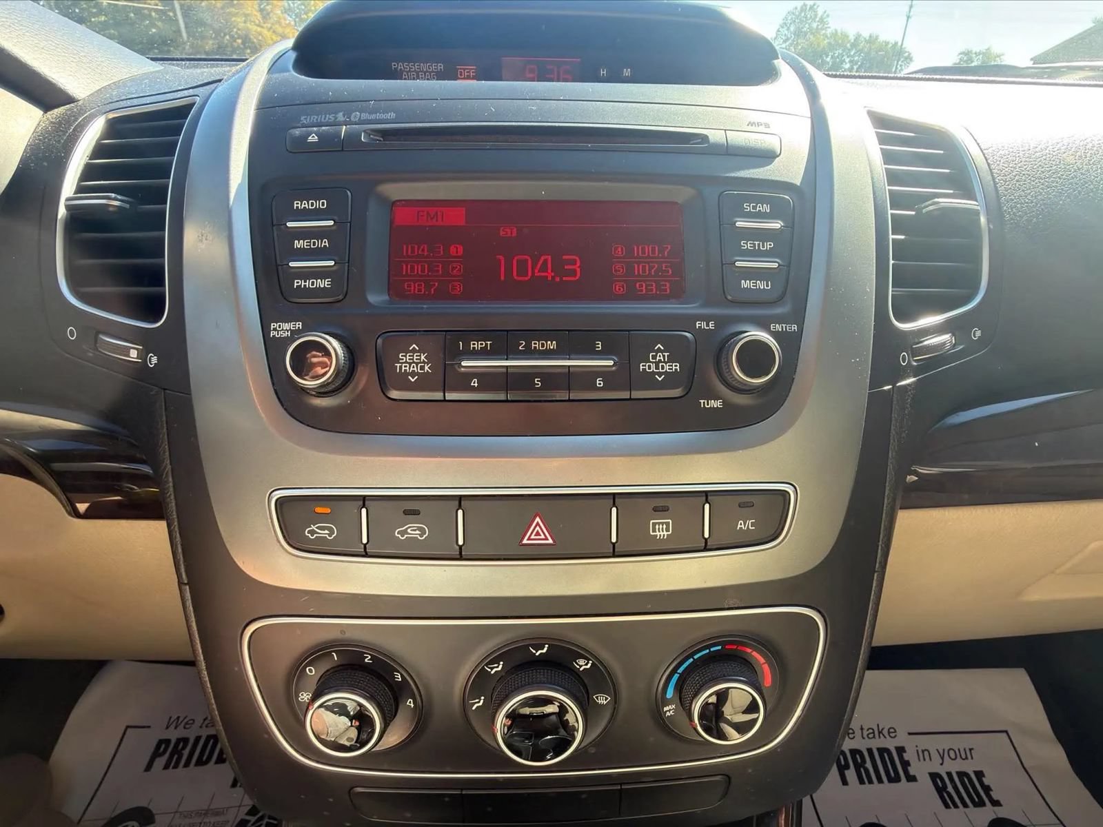 Used 2014 Kia Sorento LX AWD/4WD image 13