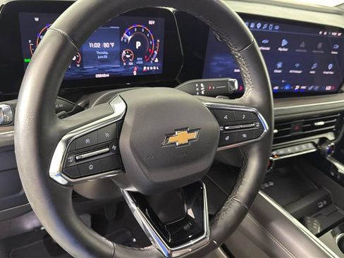 Certified 2025 Chevrolet Tahoe Premier RWD image 23