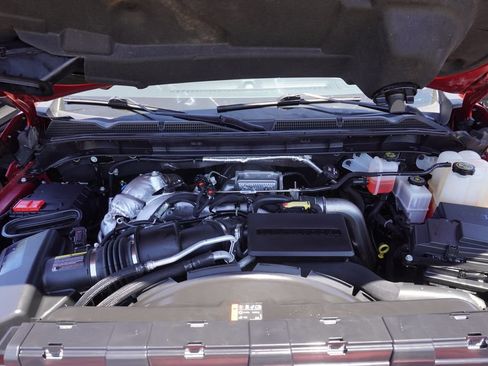 Used 2022 GMC Sierra 3500 Denali AWD/4WD image 7